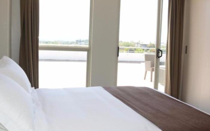 Ratsun Nadi Airport Apartment Hotel