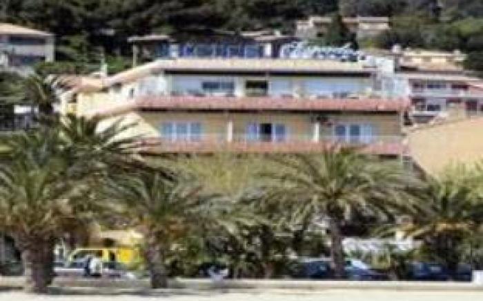 Hotel Espadon bleu