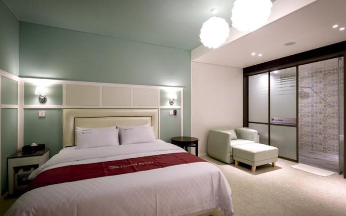 Gimpo Arisu Hotel