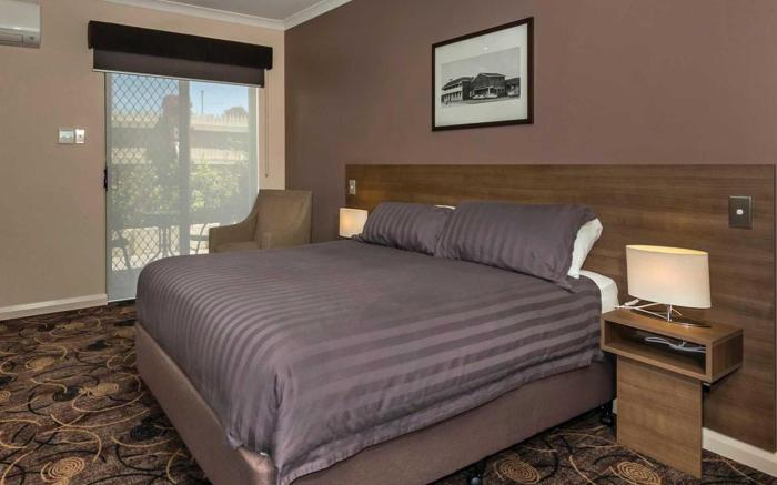 Quality Hotel Bayswater