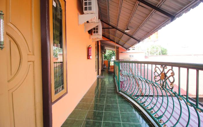 OYO Life 2597 Km Kost