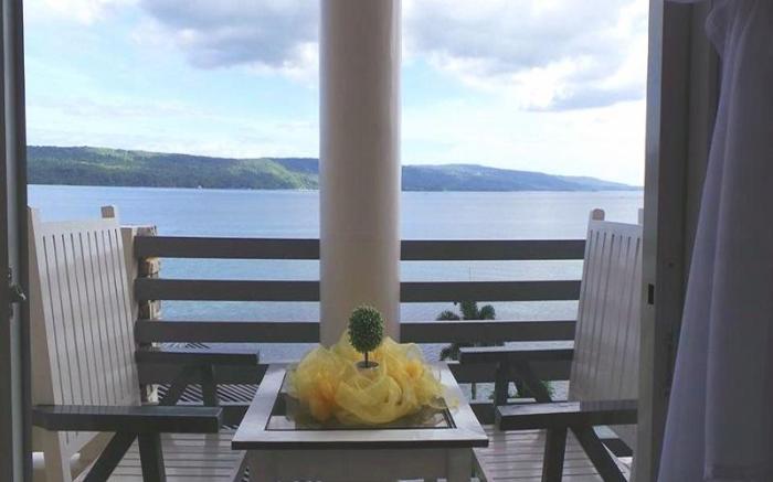 Lorelei Beach Resort