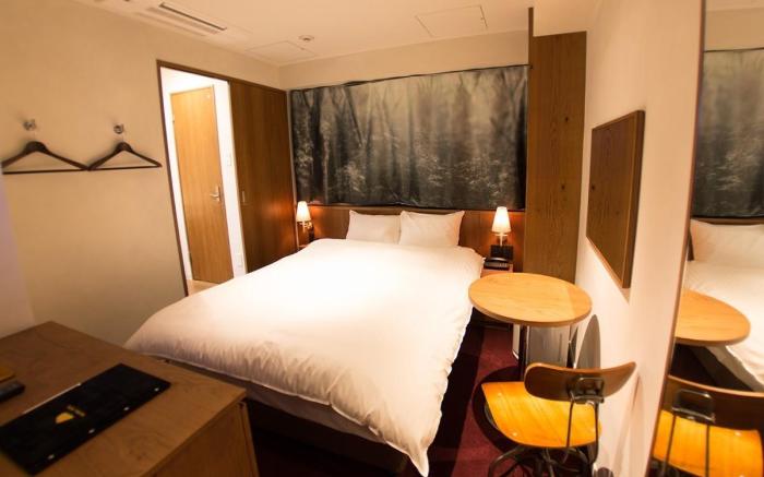 The Wall Hotel