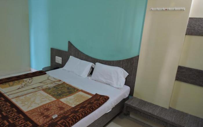 Hotel Sai Tulsi