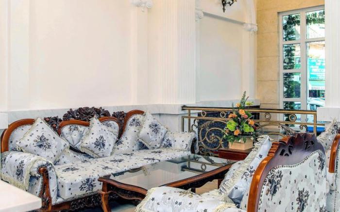 Diamond Hotel