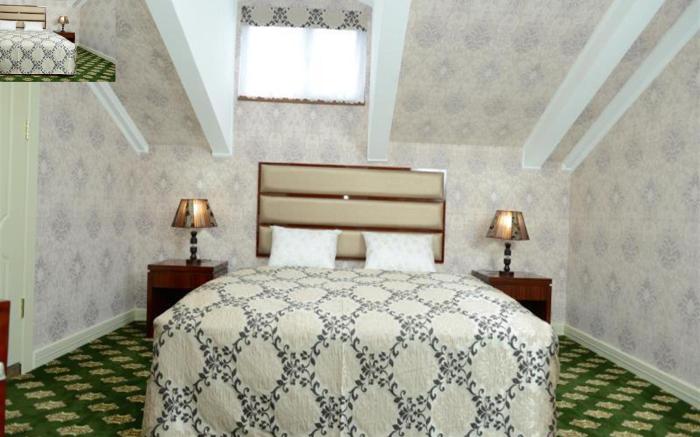 City Line Boutique Hotel