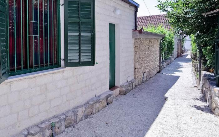 Garden Apartment Hotel Split