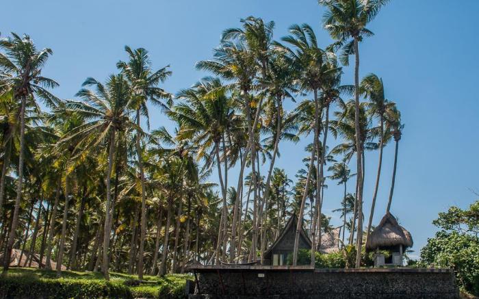 Most Exotic Beachfront Villa Keong