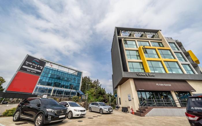 Sunrise Hotel Jungmun