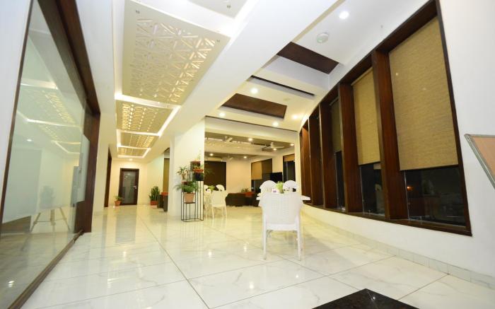 Hotel Crimson Park Nathdwara