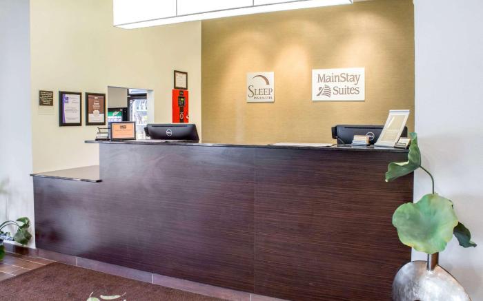 Sleep Inn & Suites Lincoln University Area