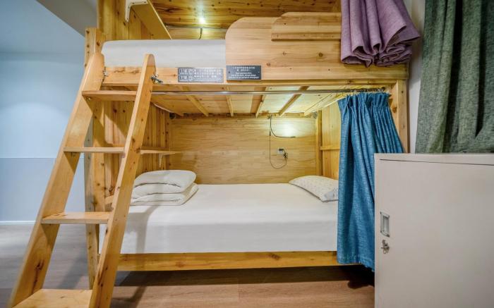 Sonderia Hostel & Bar - Lazybones Hostel