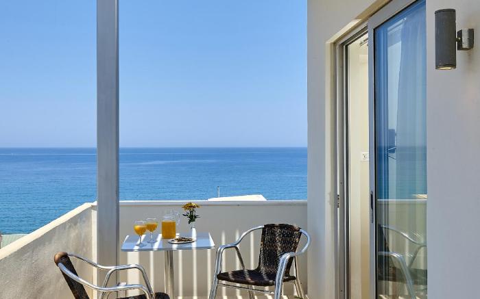Atrion Hotel