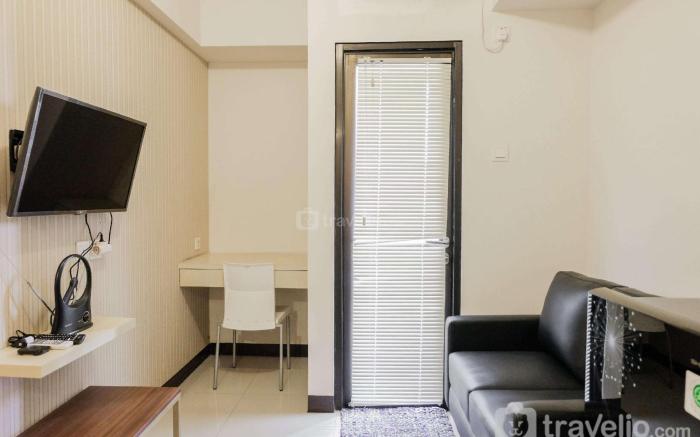 Luxurious 2BR 19 Avenue Apartment By Travelio