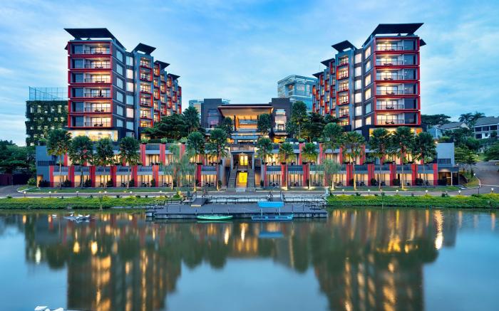 Aston Sentul Lake Resort & Conference Center