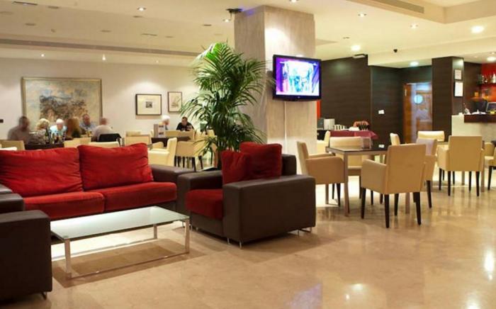 Hotel Sercotel Riscal
