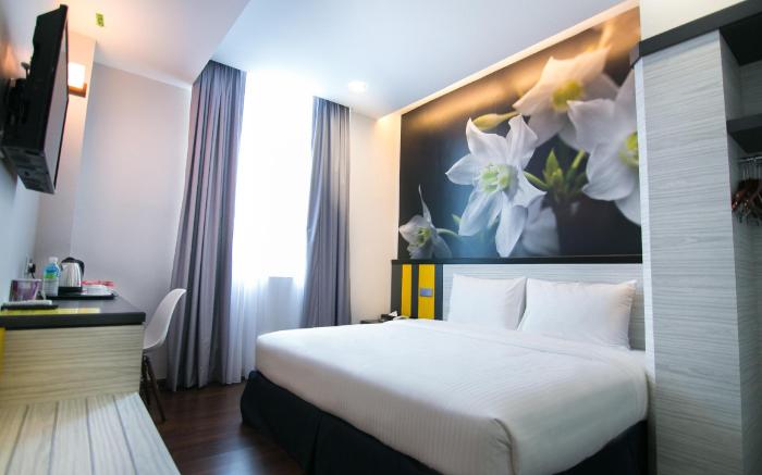 Indra Hotel - Boutique Suites