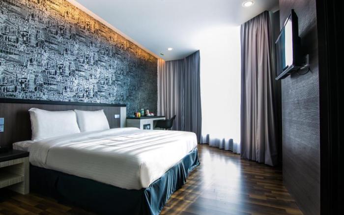 Indra Hotel - Boutique Suites