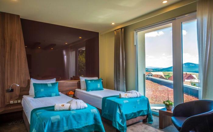 Castellum Hotel Holloko
