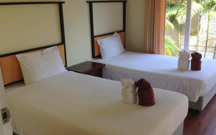 Baan Talay Samran Villa