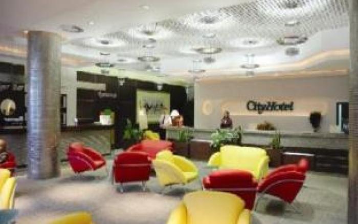 City Hotel