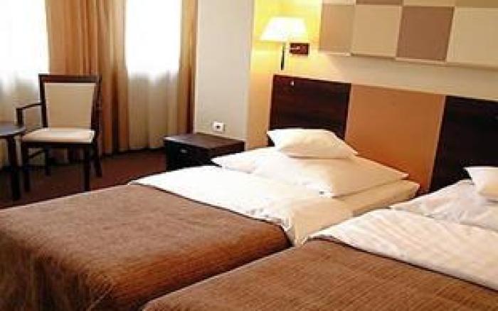 La Petite APARTMENTS & ROOMS