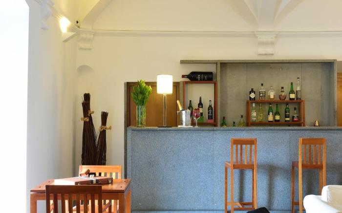Pousada Convento de Arraiolos - Historic Hotel