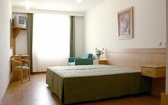 B&B HOTEL Braga Lamacaes