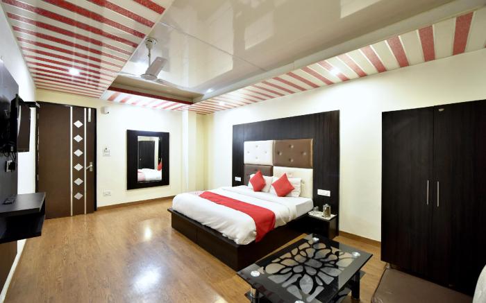 Hotel Dalhousie Grand