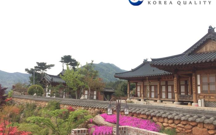 Peepul Hanok Stay (Korea Quality)