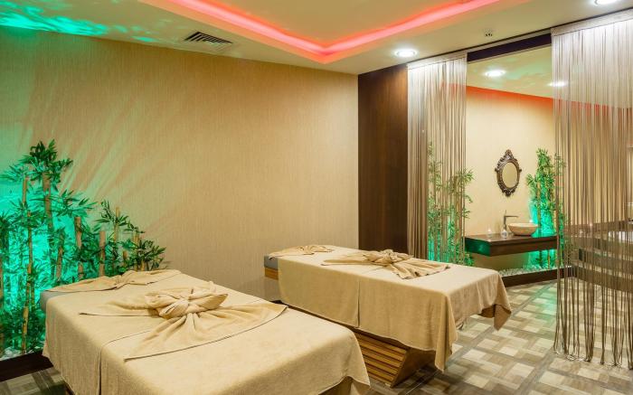 Holiday Inn Antalya - Lara By IHG