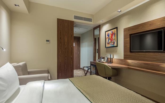 Holiday Inn Antalya - Lara By IHG