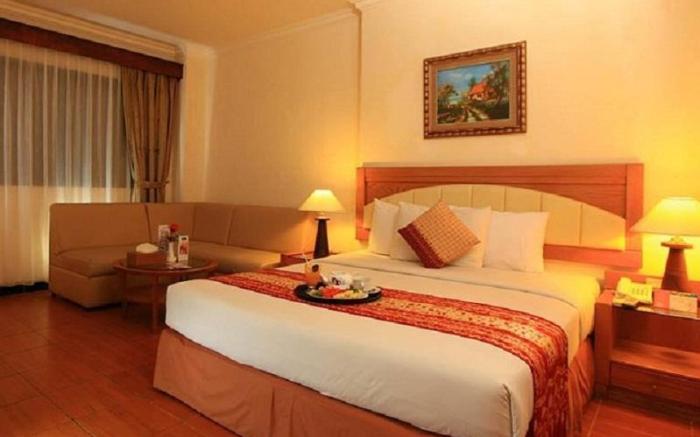 Blue Atlantic International Hotel