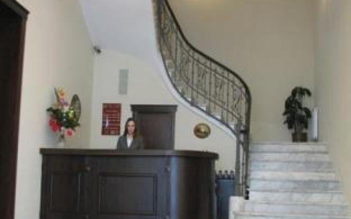 Atrium Hotel Ateneu City Center