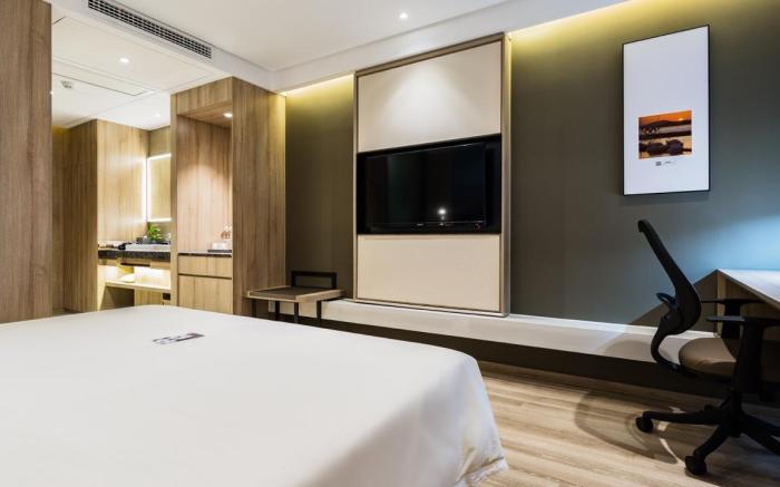 Atour Hotel Qingdao Wusi Square Yunxiao Road