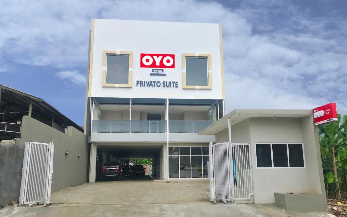 OYO 2816 Privato Suite