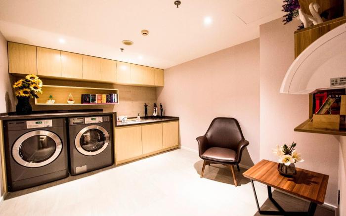 Hanting Premium Hotel Beijing Guomao Jinsong Metro Station