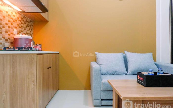 Apartment 2BR at Green Pramuka City By Travelio