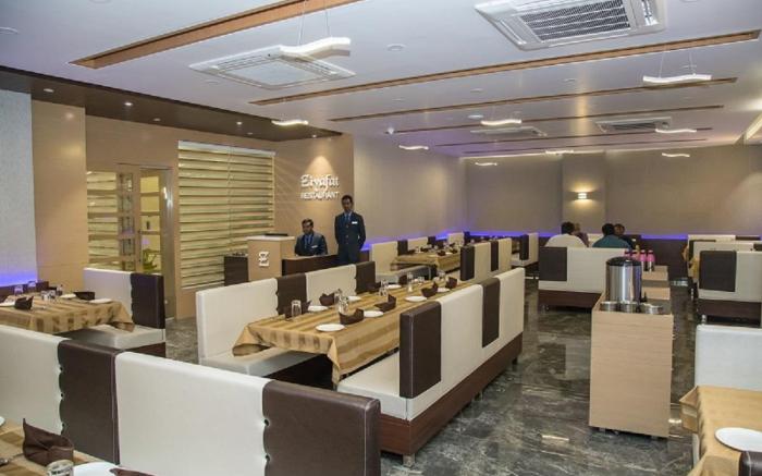 hotel orange international