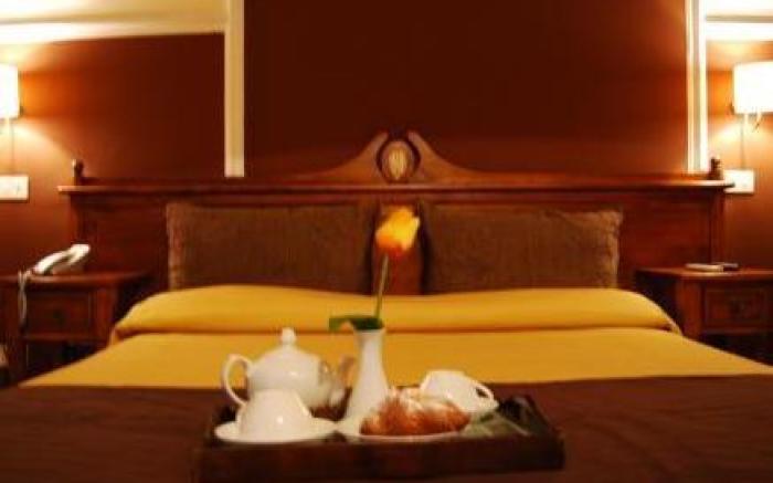 La Collegiata Guest House