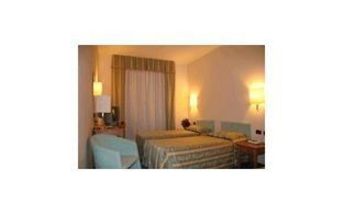 Savant Hotel
