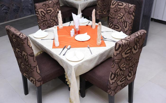 Aliz Ambruz Hotel