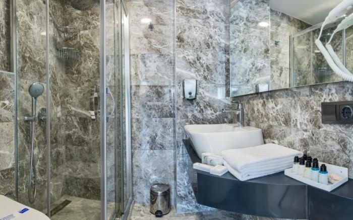 Gen Suites