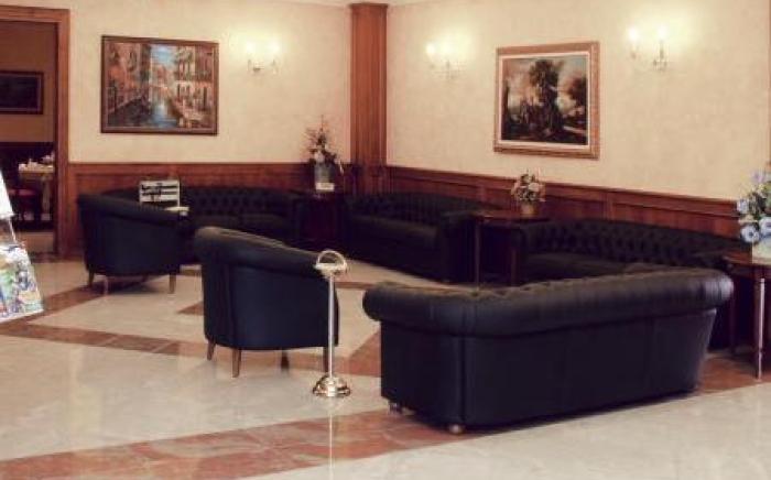 Tricolore Hotel