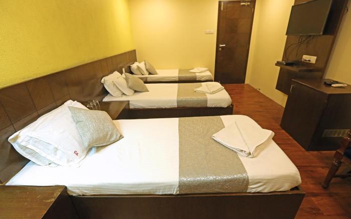 Gulf Hotel Colaba