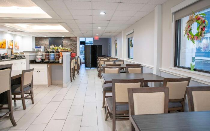 Comfort Inn Hyannis - Cape Cod