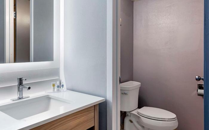Comfort Inn Hyannis - Cape Cod