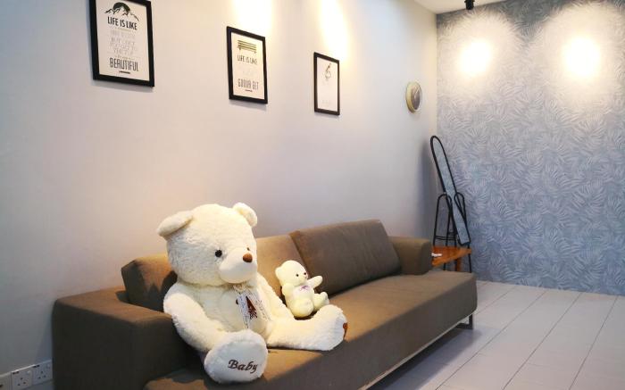 Cozy 3BR 2BA WIFI  TVBOX UTM JPO SKUDAI PULAI JAYA