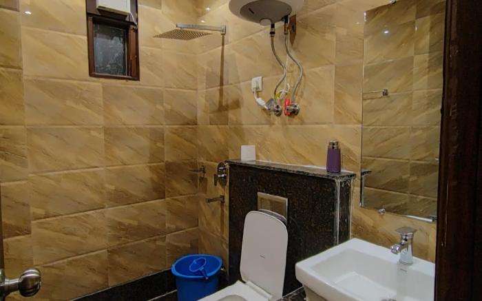 Room Suite- 3 Bed 