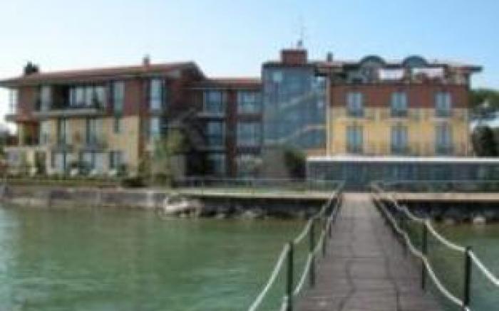 Hotel Aurora